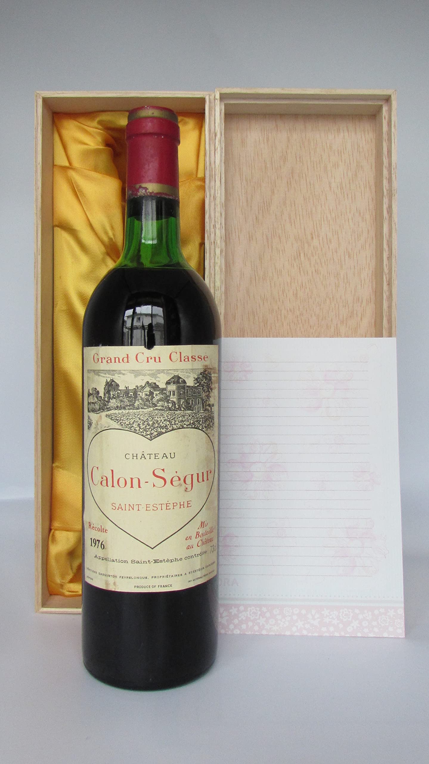 Amazon.co.jp: 【プレゼントやギフトに最適】Chateau Calon Segur 1976